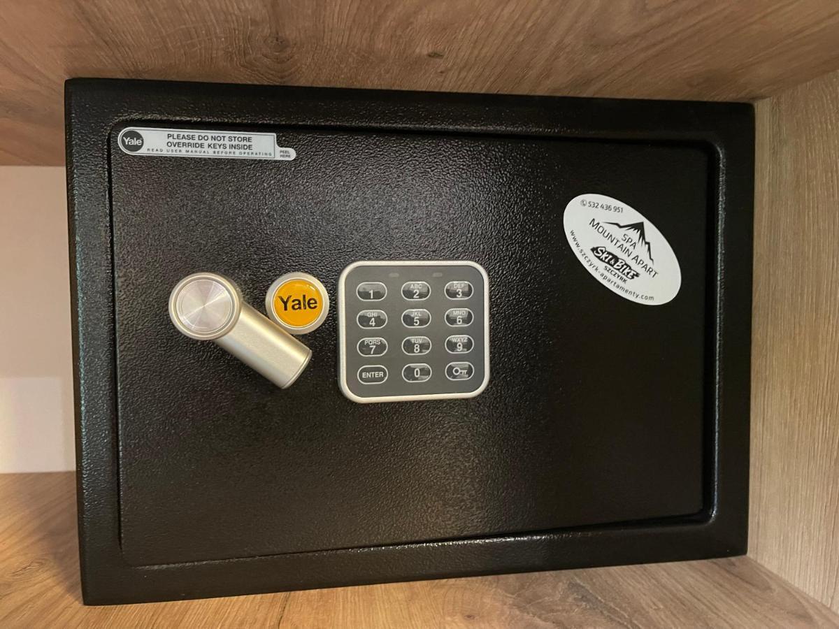 Madlen Kalinowa Sauna Grota Solna Apartment Szczyrk